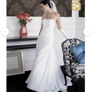 New With Tags Wedding Dress!!!